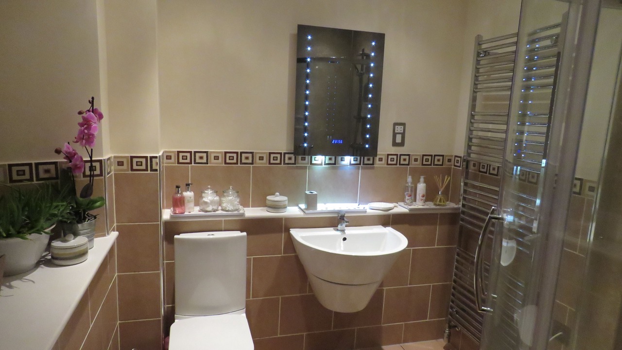 Photo of Bathroom in Melrose