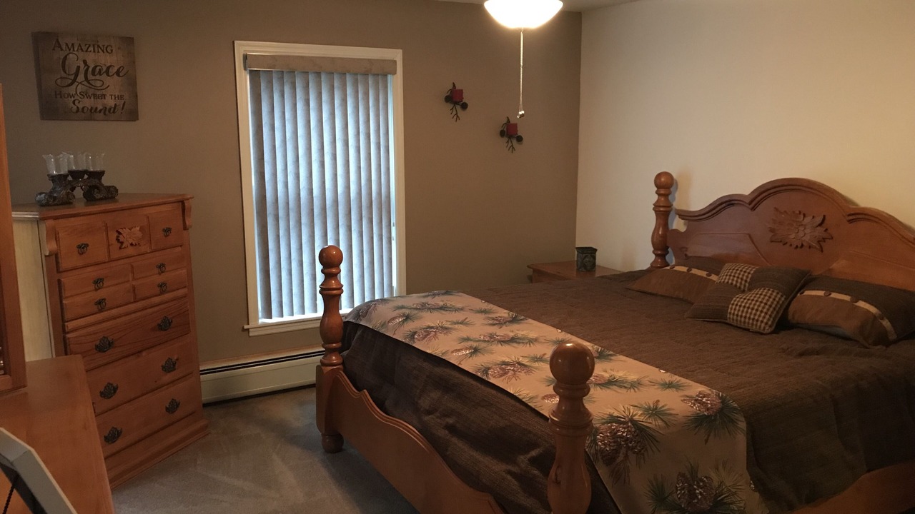 Photo of Others in Lake Ariel