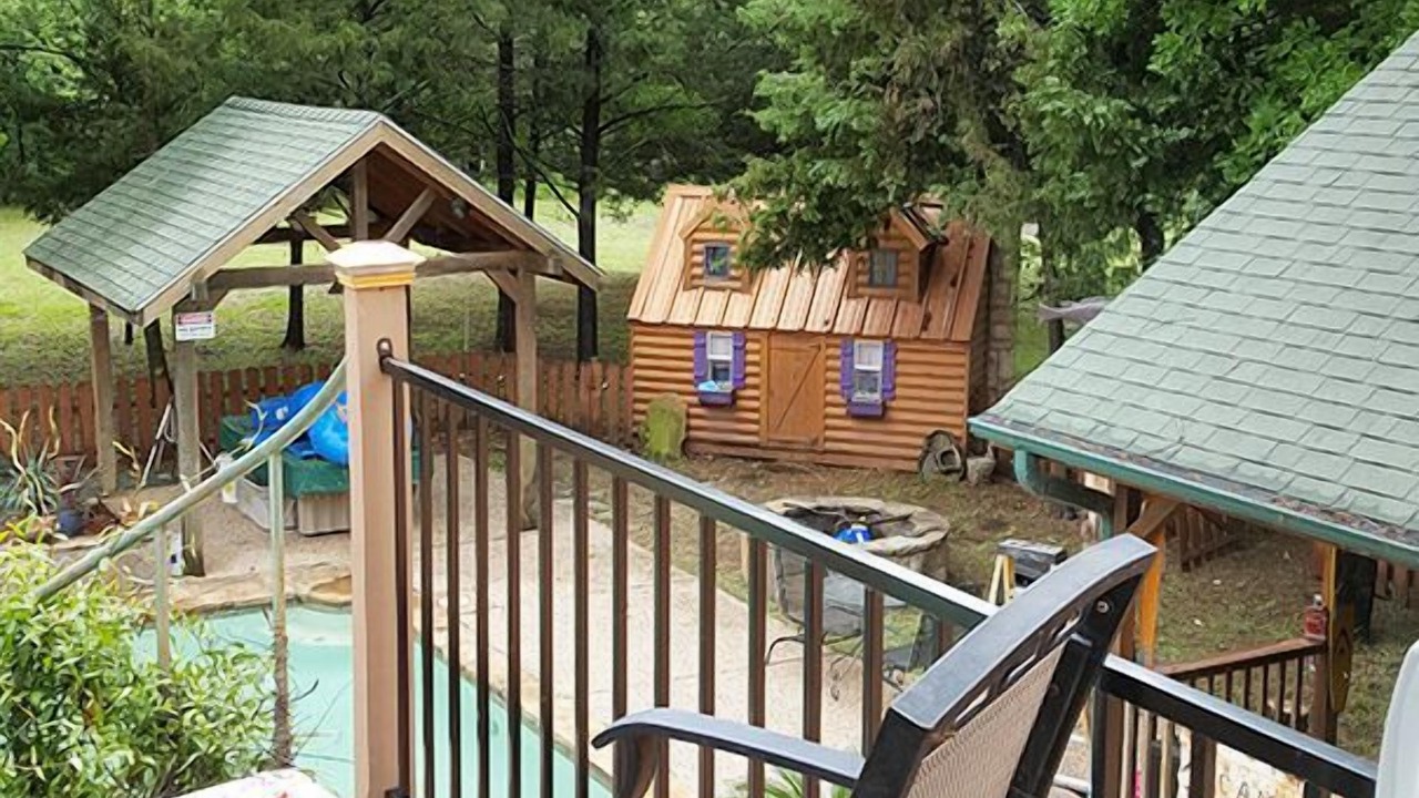 Photo of Outdoor in Denison