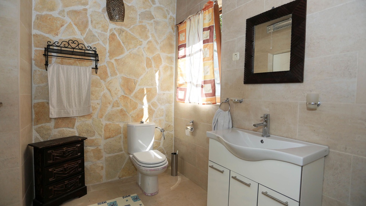 Photo of Bathroom in Preko