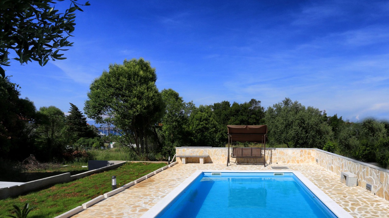 Photo of Outdoor in Preko