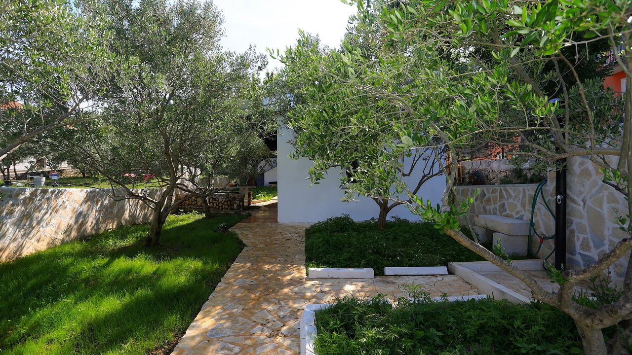 Photo of Outdoor in Preko