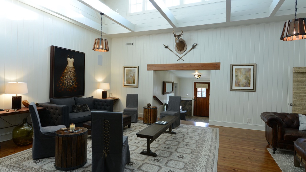 Photo of Bedroom in Lakemont