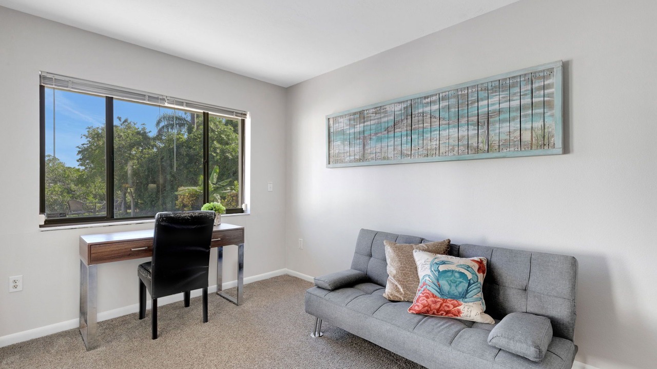 Photo of Livingroom in West Bradenton