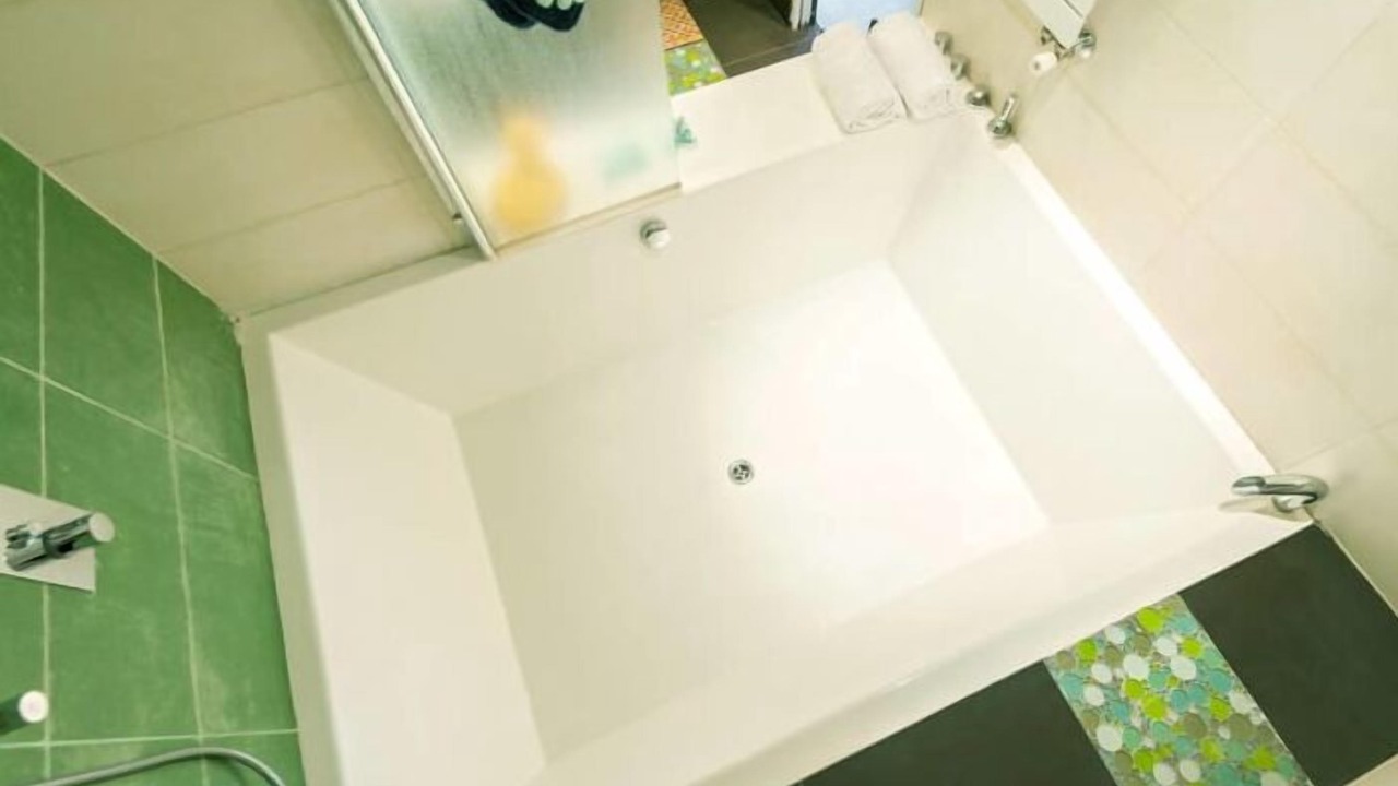 Photo of Bathroom in Lyon City Centre