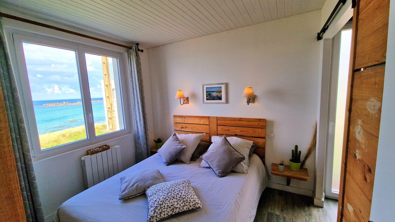 Photo of Bedroom in Cleder