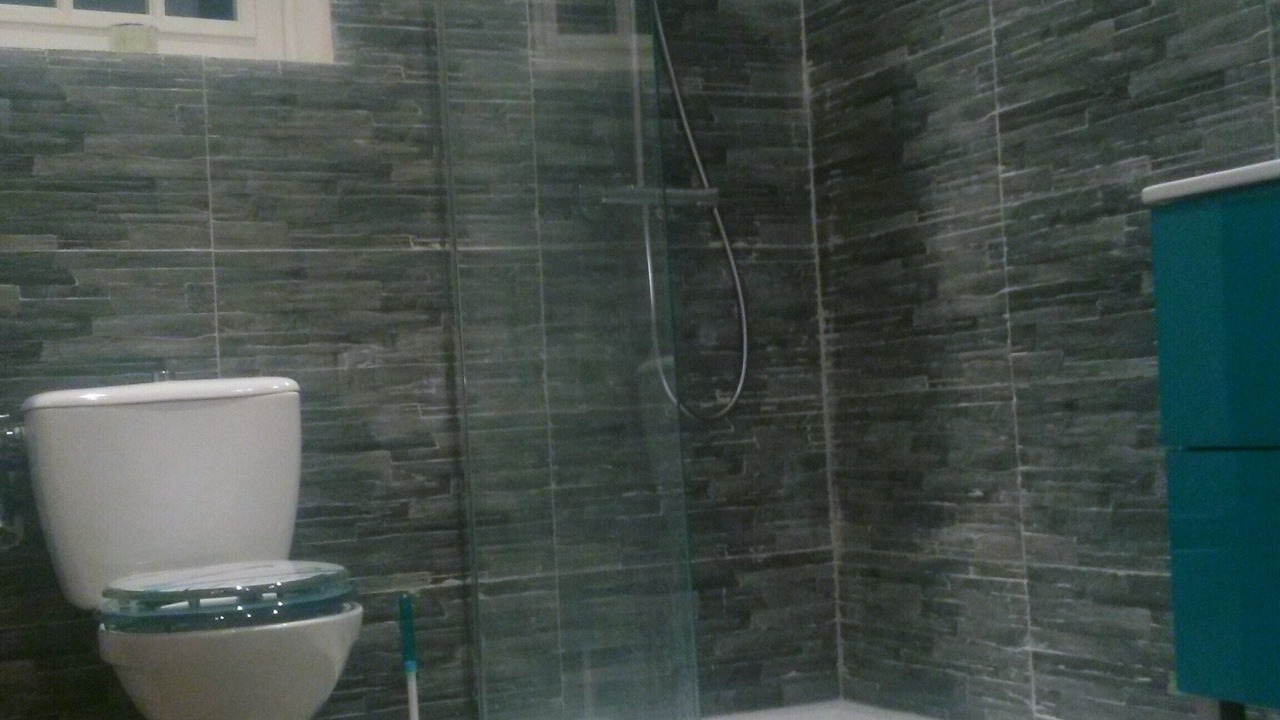 Photo of Bathroom in Juigne-sur-Sarthe