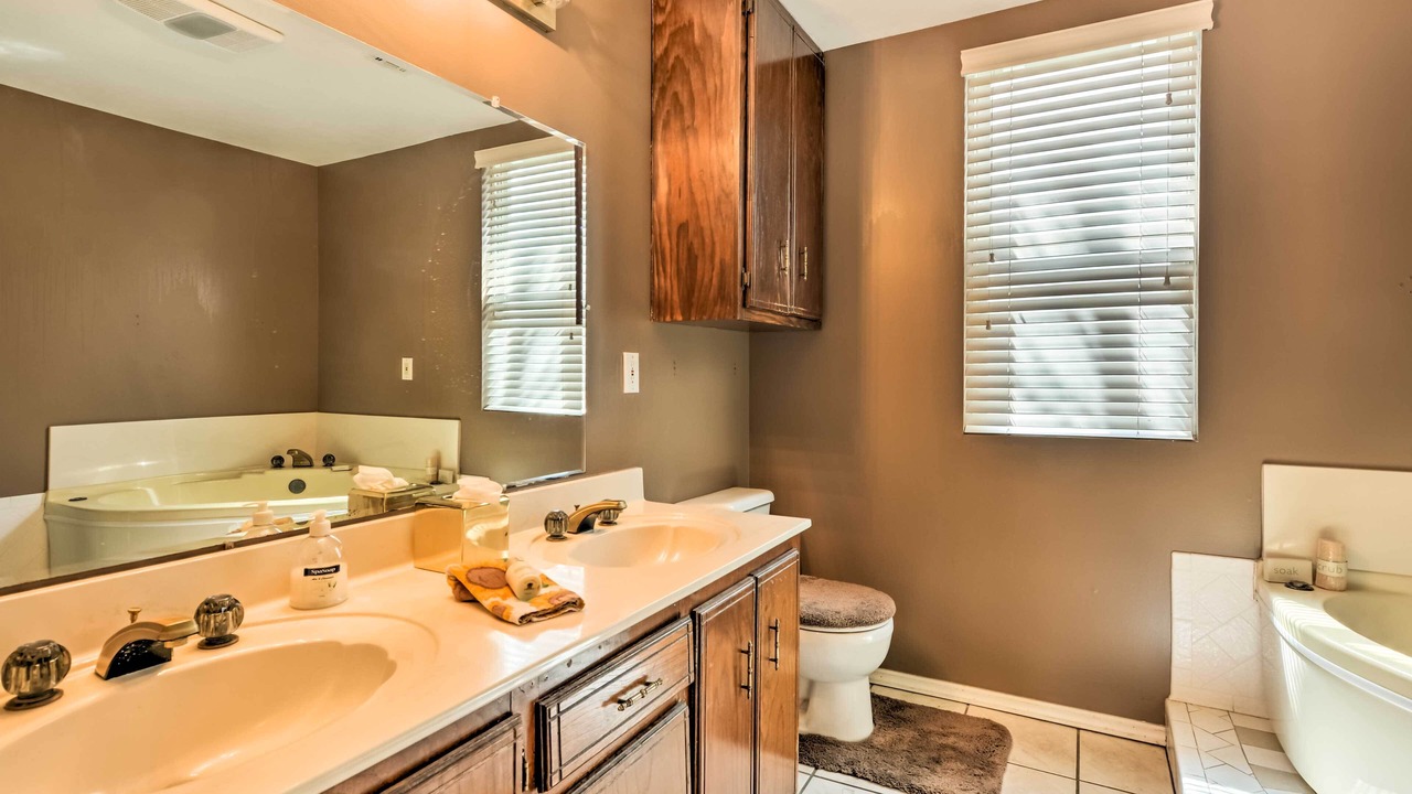 Photo of Bathroom in Bartlesville