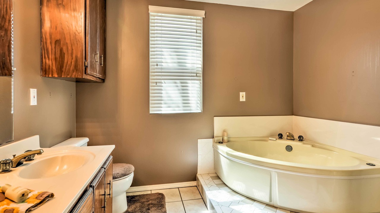Photo of Bathroom in Bartlesville
