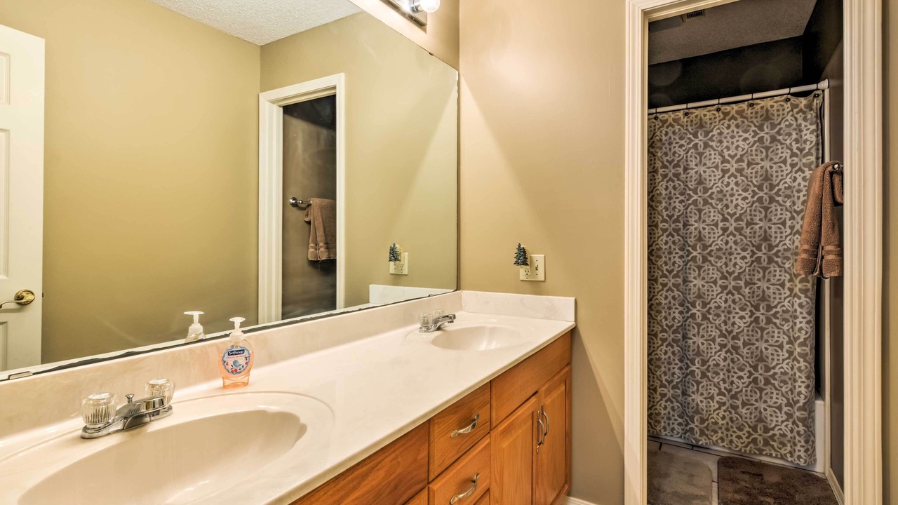 Photo of Bathroom in Bartlesville