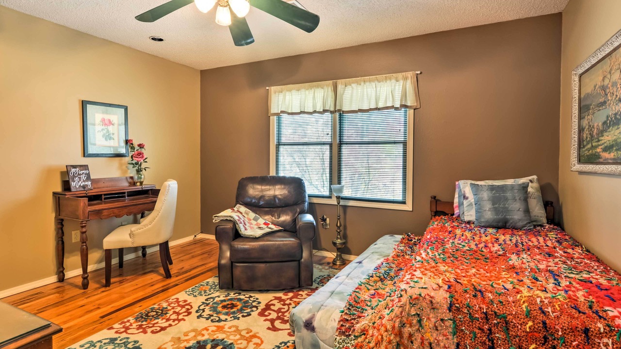 Photo of Bedroom in Bartlesville