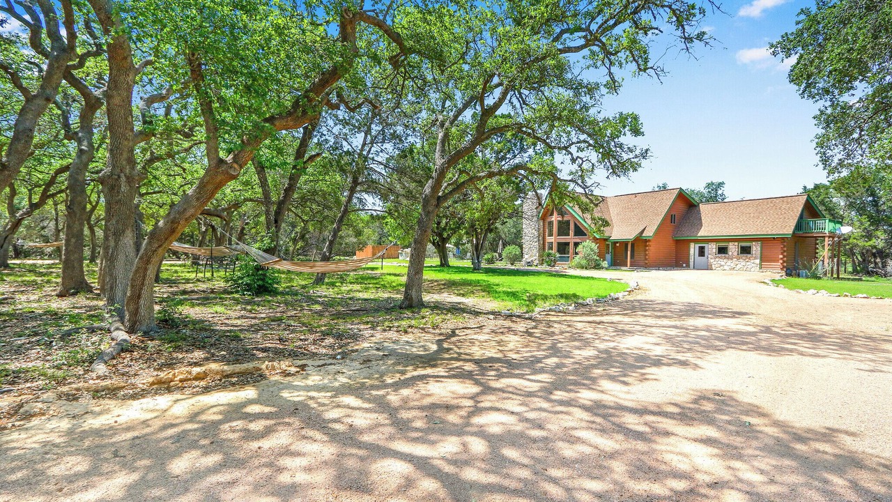 Photo of Others in Blanco