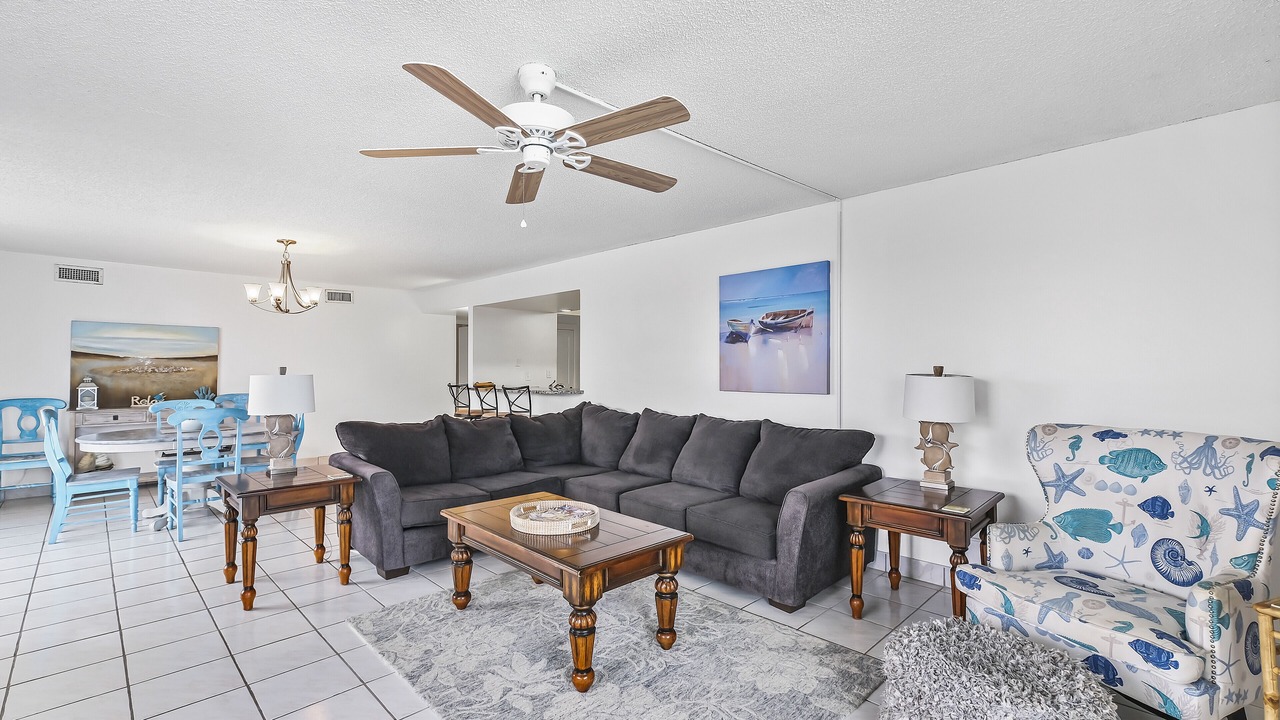 Photo of Livingroom in Daytona Beach