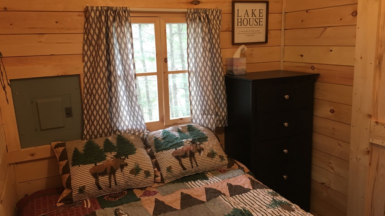 Photo of Bedroom in Northwood