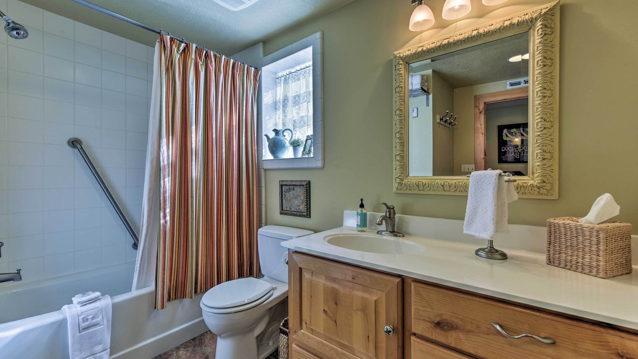 Photo of Bathroom in Logan