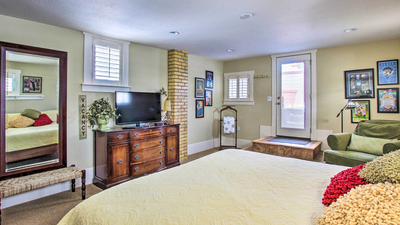 Photo of Bedroom in Logan