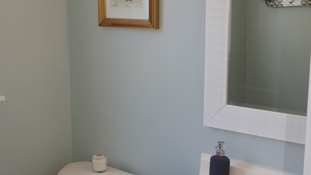 Photo of Bedroom in Beach Institute