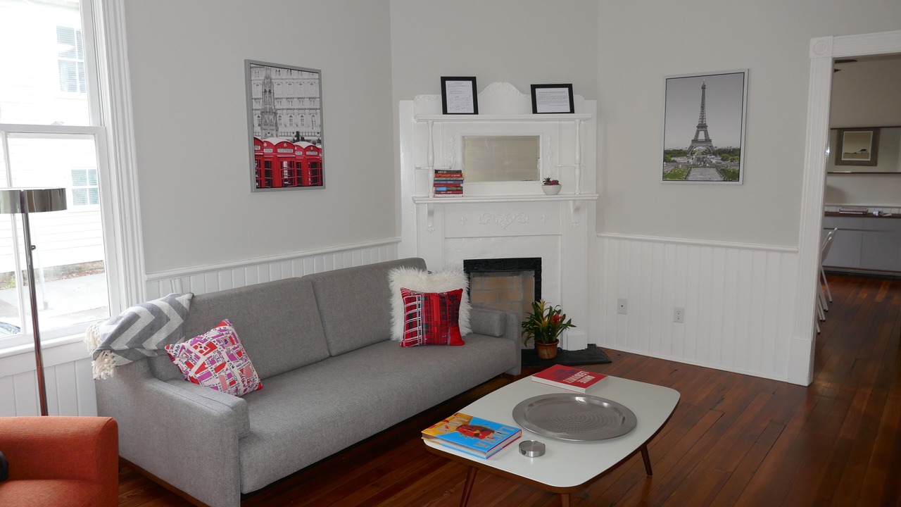 Photo of Bedroom in Beach Institute