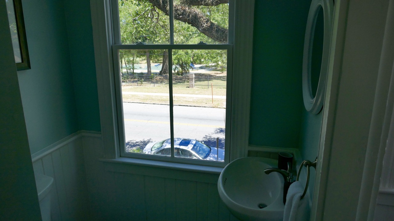 Photo of Bathroom in Beach Institute