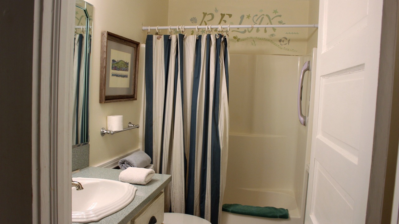 Photo of Bathroom in Gulfport
