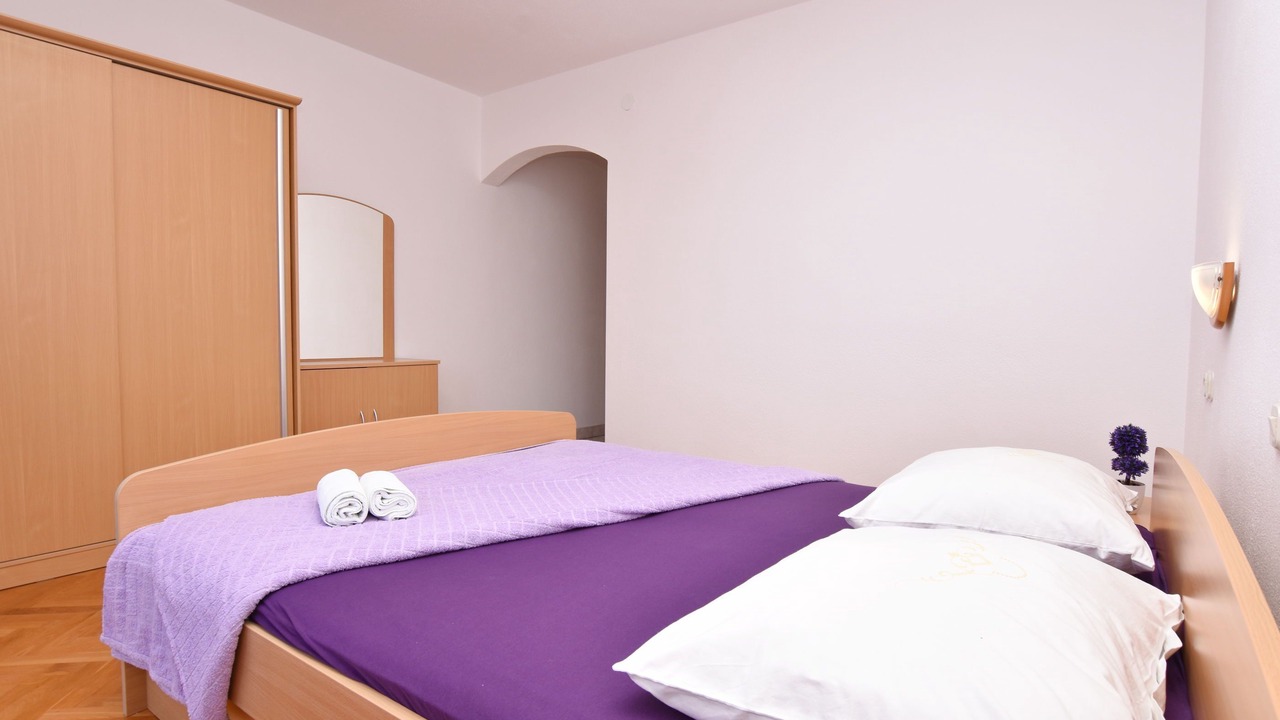Photo of Bedroom in Brela