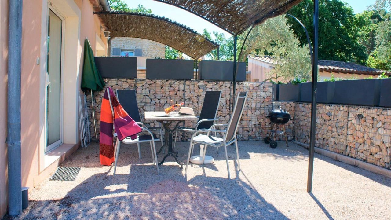 Photo of Patio Balcony in Loriol-du-Comtat