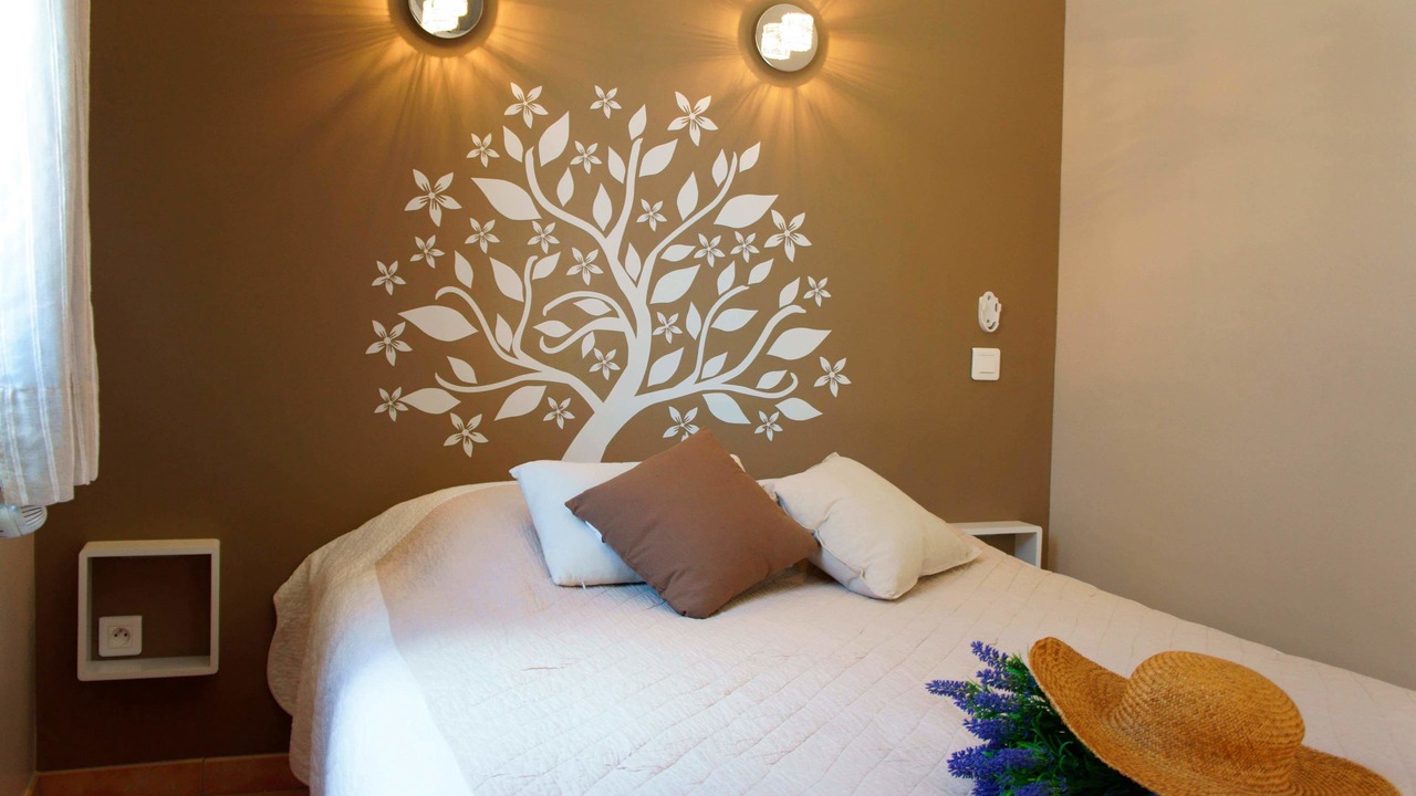 Photo of Bedroom in Loriol-du-Comtat