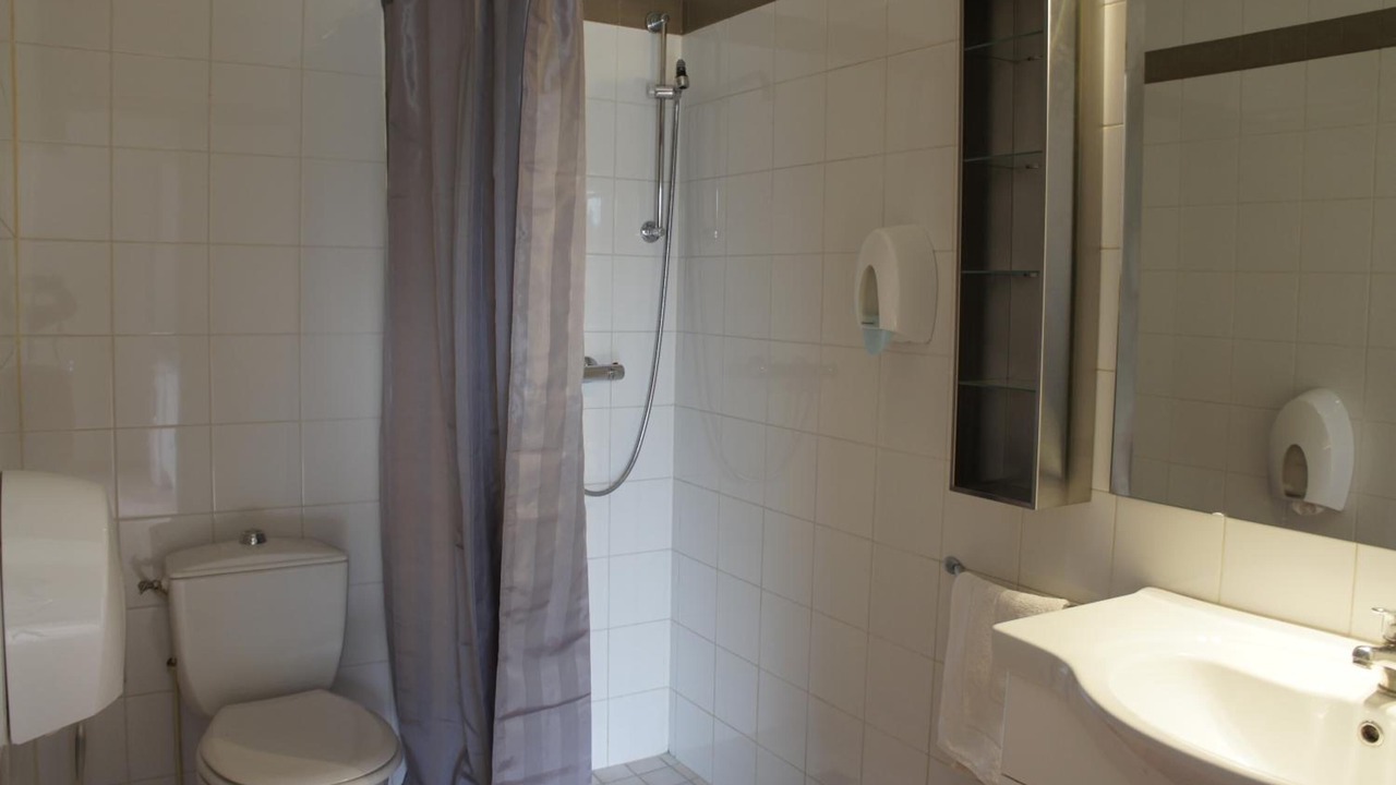 Photo of Bathroom in Loriol-du-Comtat