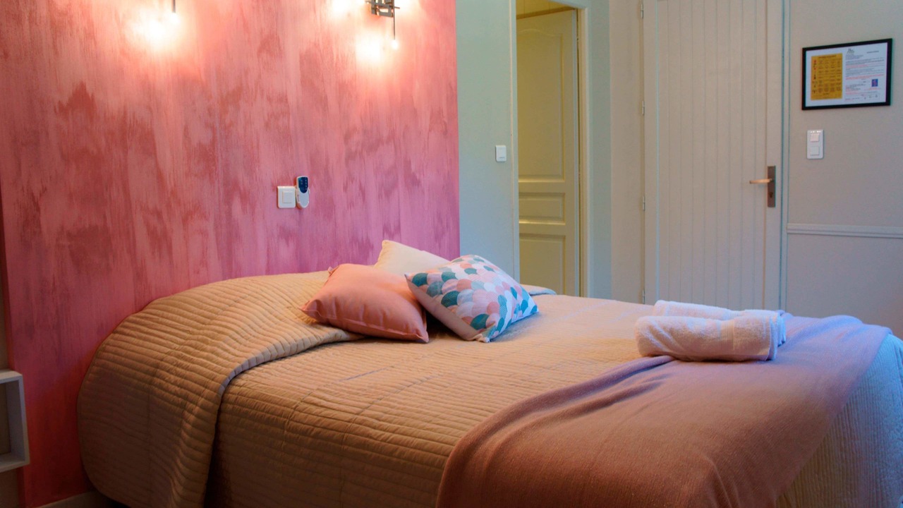 Photo of Bedroom in Loriol-du-Comtat