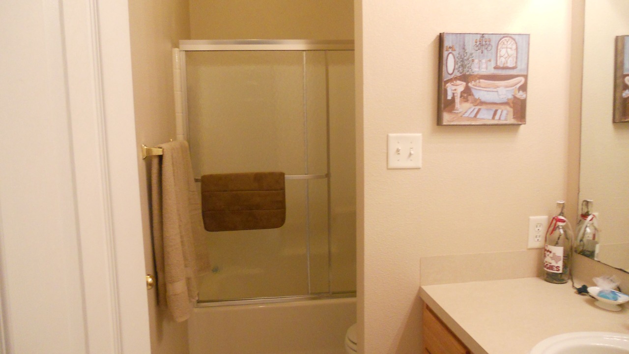 Photo of Bathroom in Steeplechase