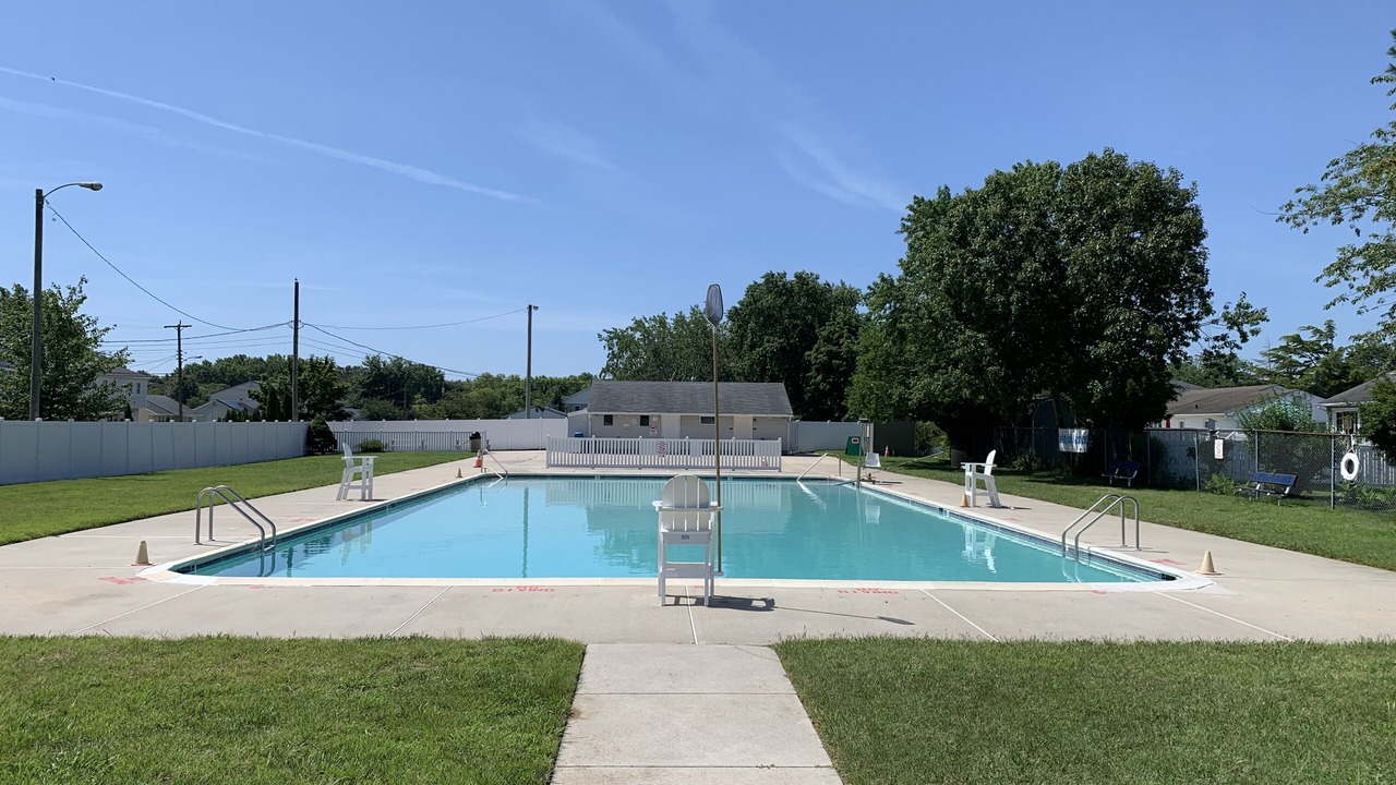 Photo of Outdoor in Town Bank
