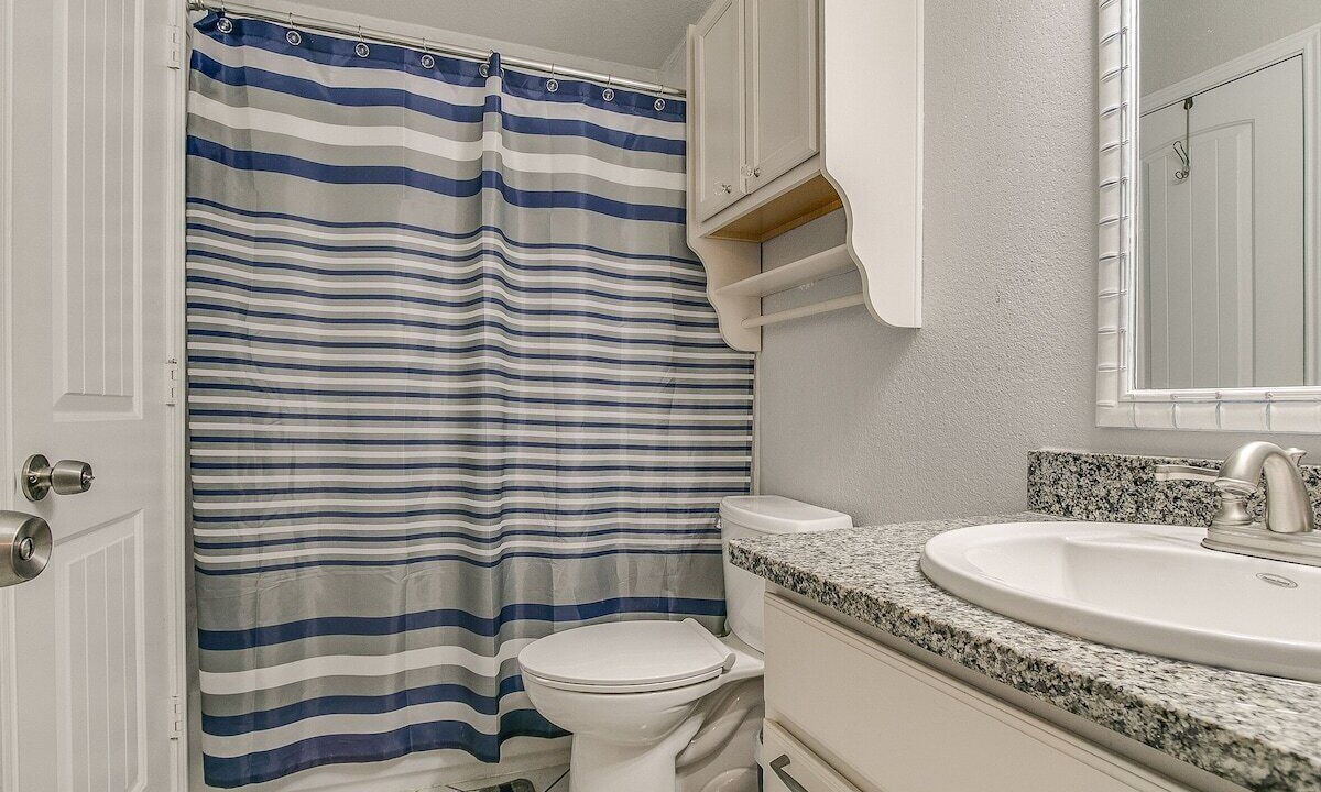 Photo of Bathroom in Galveston