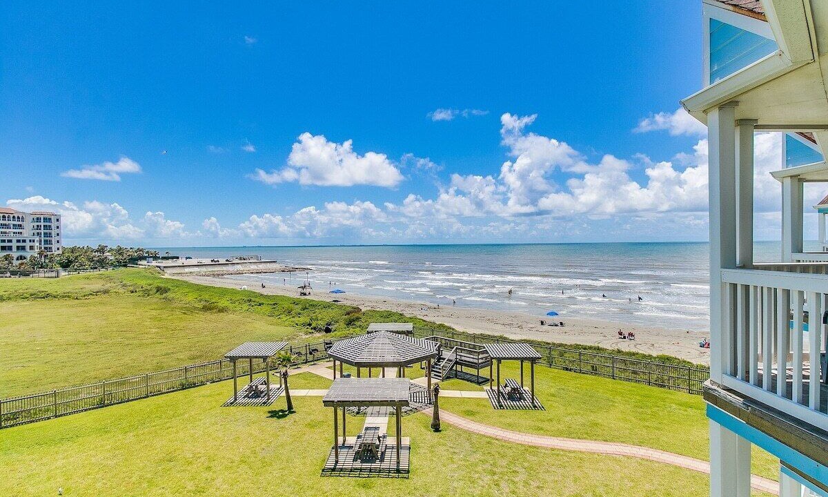 Photo of Patio Balcony in Galveston