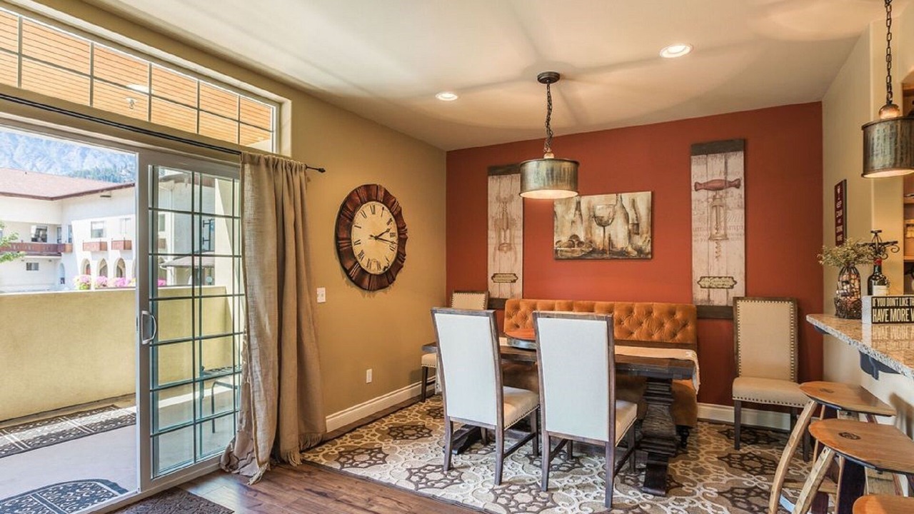 Photo of Bedroom in Leavenworth