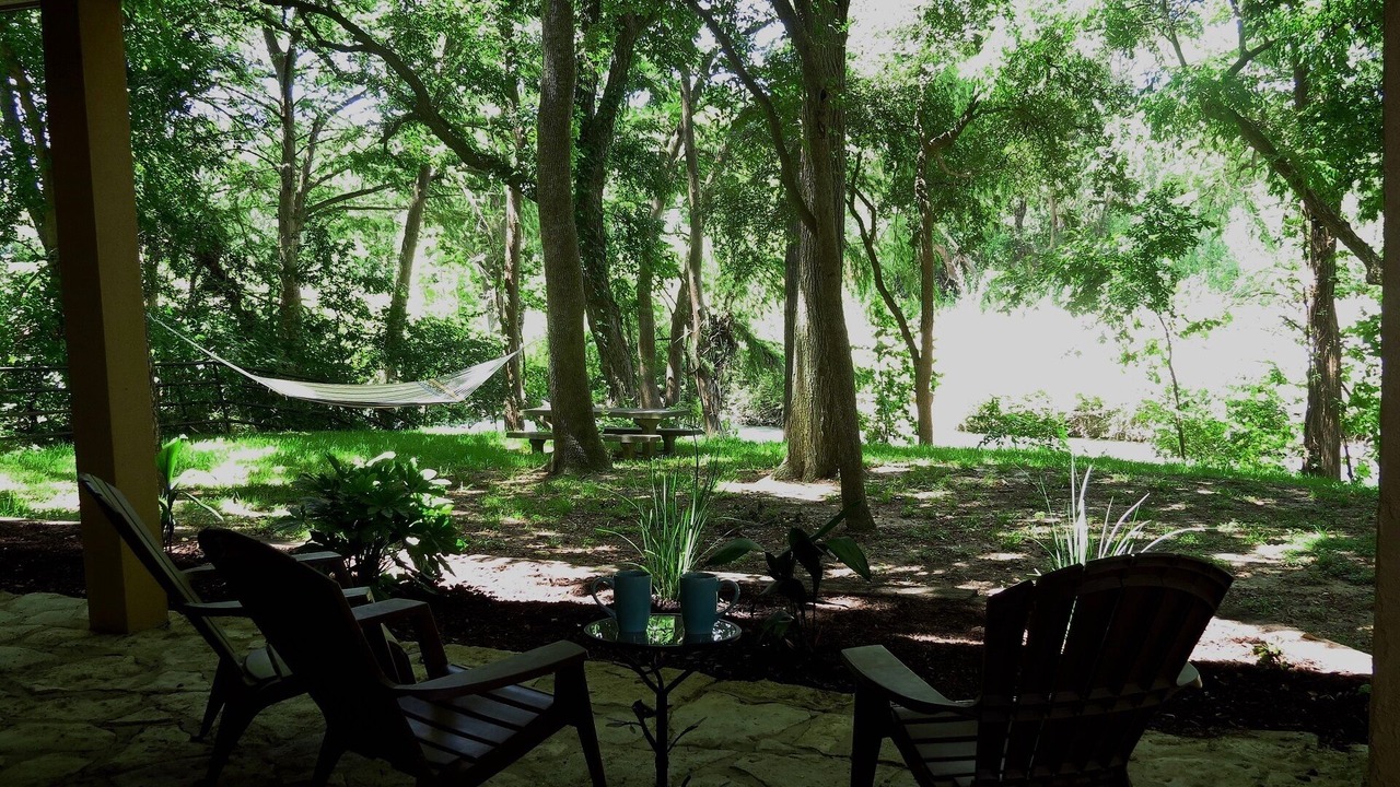 Photo of Patio Balcony in Martindale