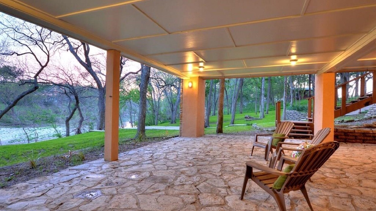 Photo of Outdoor in Martindale