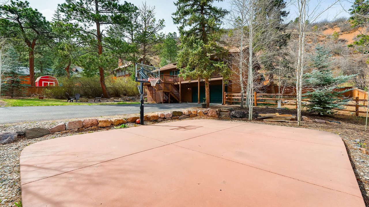 Photo of Outdoor in Green Mountain Falls