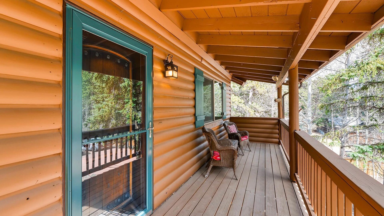 Photo of Patio Balcony in Green Mountain Falls
