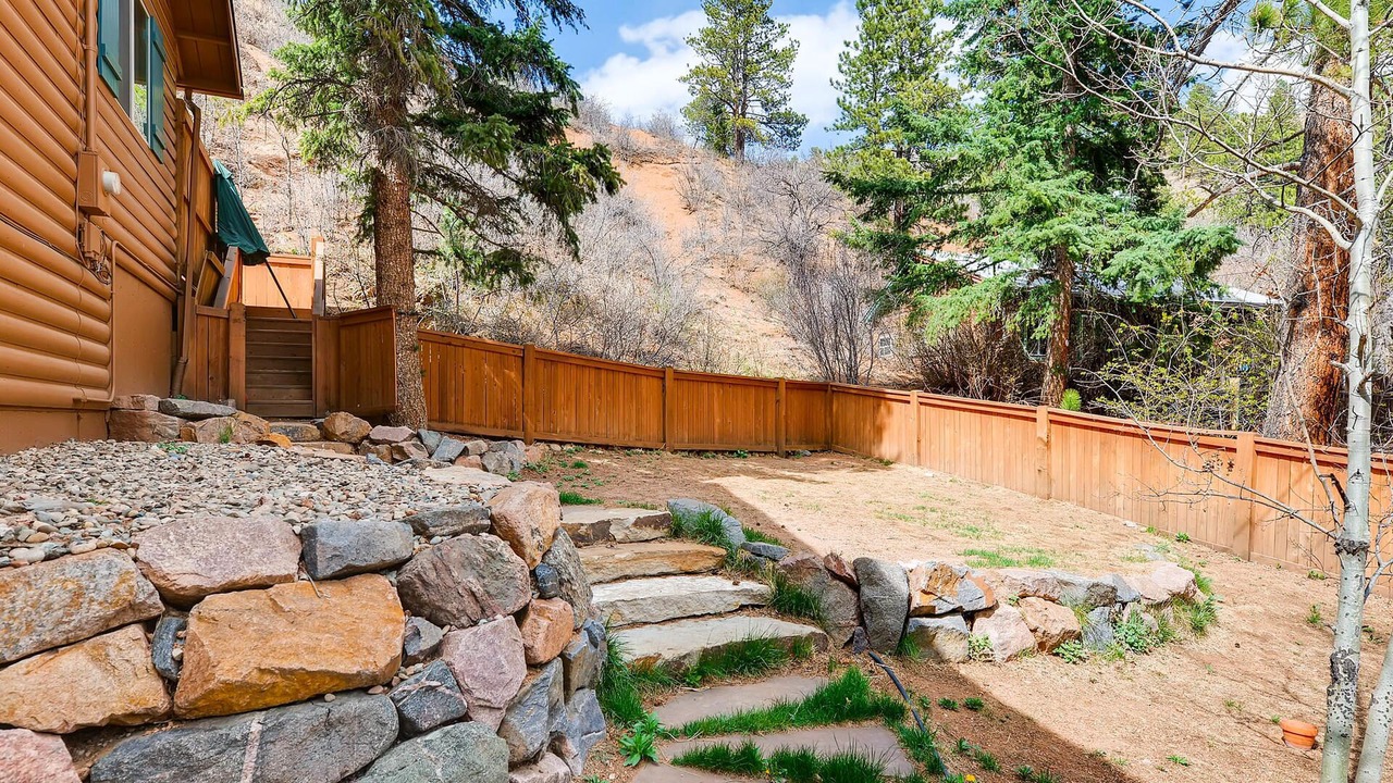 Photo of Outdoor in Green Mountain Falls