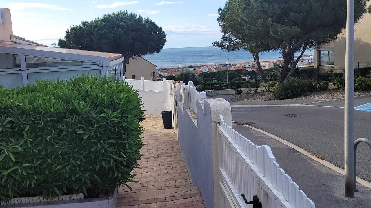 Photo of Outdoor in Saint-Pierre-la-Mer