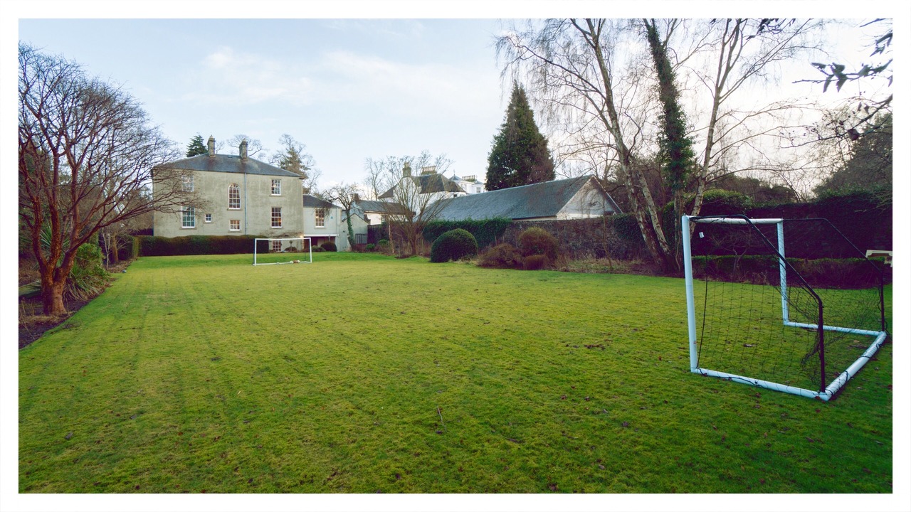 Photo of Bedroom in Stirling