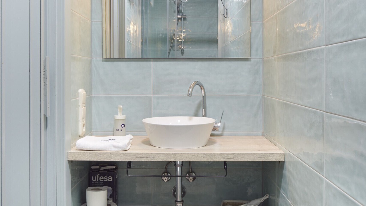Photo of Bathroom in Old Town
