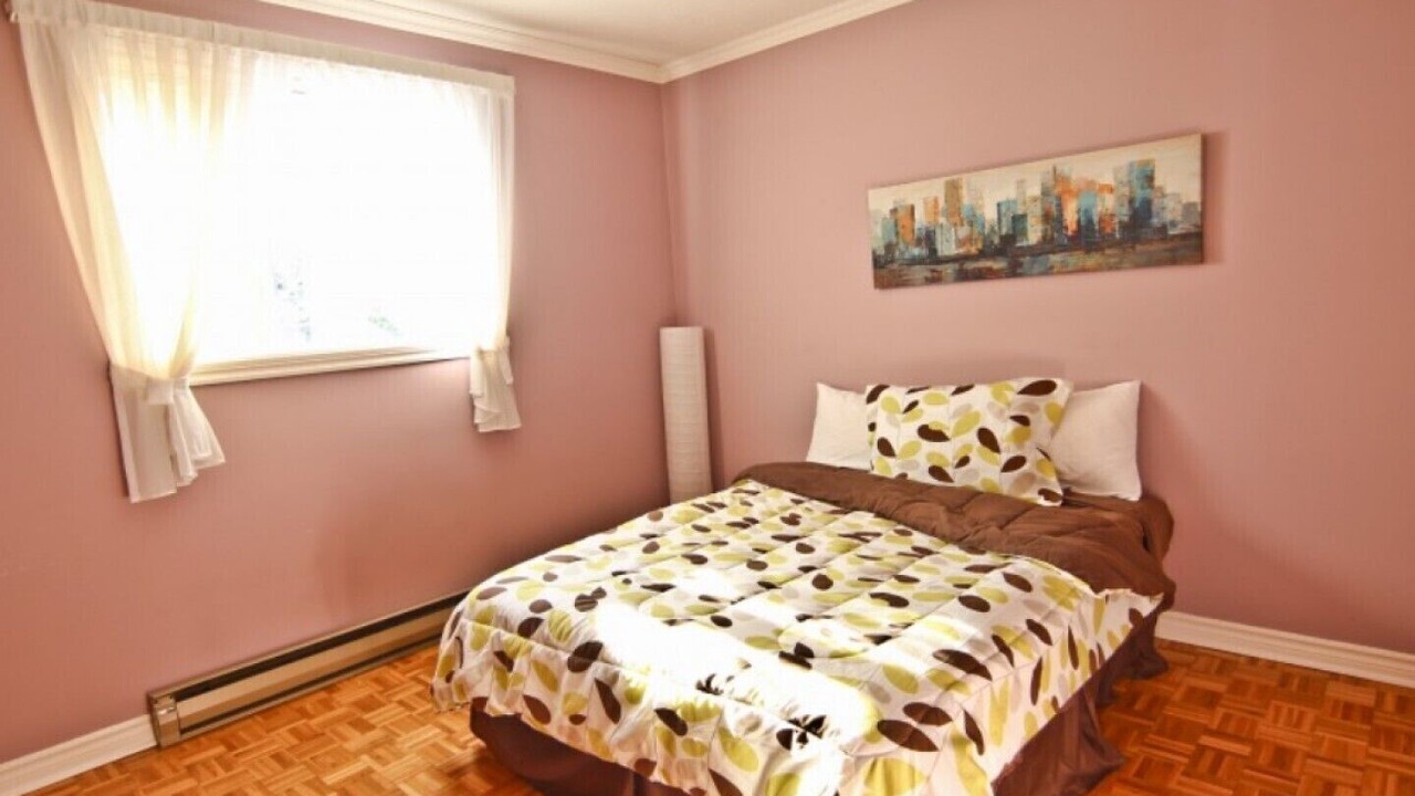 Photo of Bedroom in Saint-Jean-de-Matha