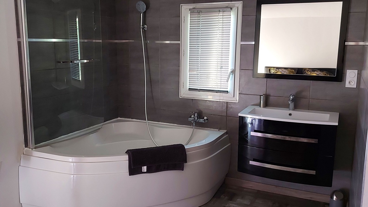 Photo of Bathroom in Malaucene