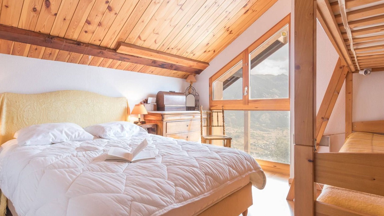 Photo of Bedroom in Puy-Saint-Pierre