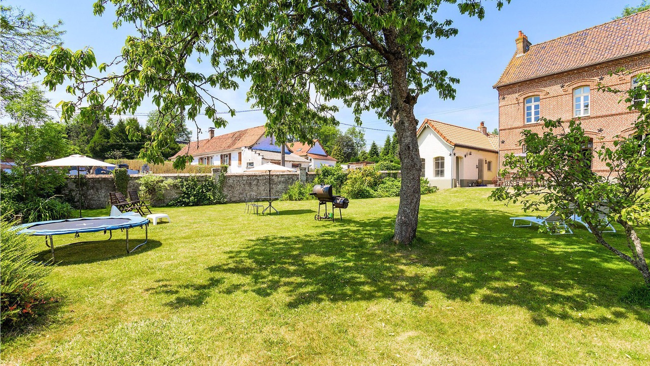 Photo of Others in Fressin