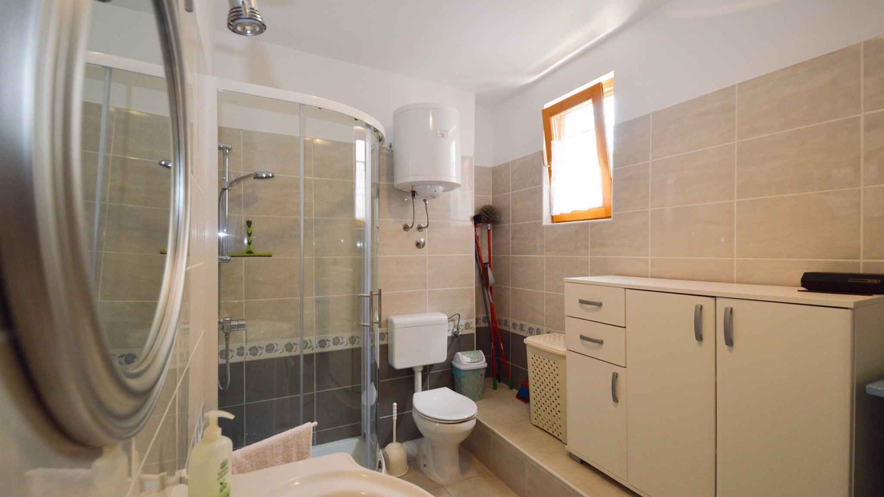 Photo of Bathroom in Jadreski
