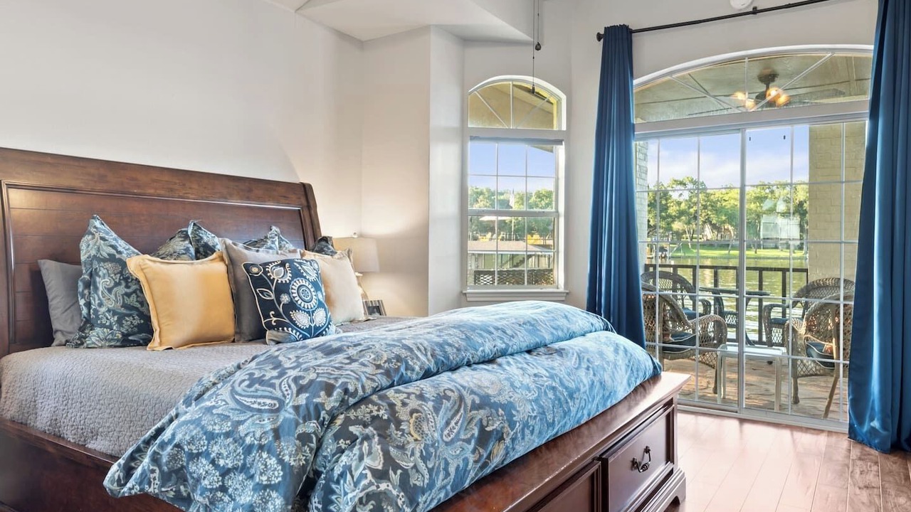 Photo of Bedroom in Enchanted Oaks
