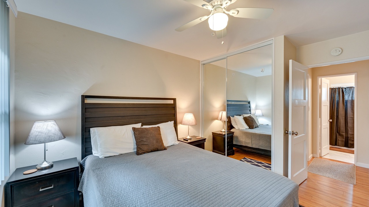 Photo of Bedroom in Pacific Beach