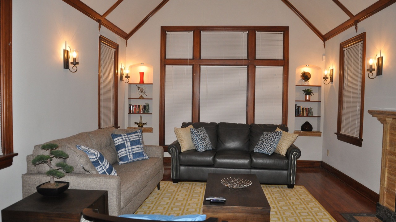 Photo of Livingroom in Central Oklahoma City